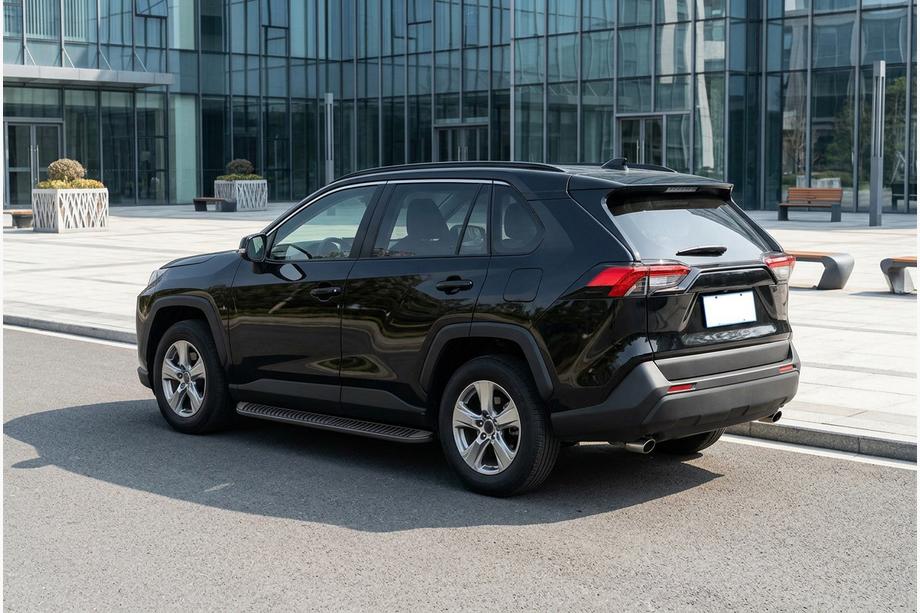 Toyota Rav 4 2019–2025 Sānu sliekšņi Tayga Black (2 gab., alumīnijs) Image