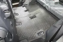 Toyota Land Cruiser 200 2007–2021 Gumijas salona paklāji (Novline, 2012-2015) foto 4
