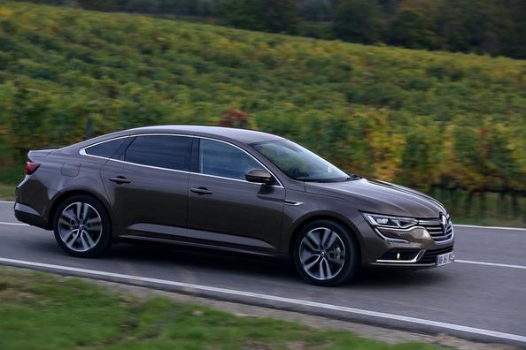 Renault Talisman vidējās klases sedana apskats