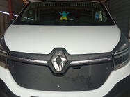 Renault Trafic 2015– Ziemas aizsegs radiatora restei (2015-2020) Matēta foto 2