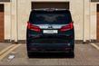 Pilna izmēra luksusa minivens Toyota Alphard foto 12