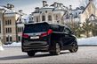Pilna izmēra luksusa minivens Toyota Alphard foto 4