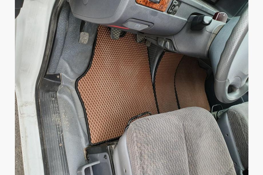 Mercedes Vito W638 1996–2003 EVA auto paklājiņi (ķieģeļu raksts) 3 daļu komplekts Foto 2