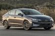 Kompaktais sedans Hyundai Elantra atjauninātā versijā foto 2