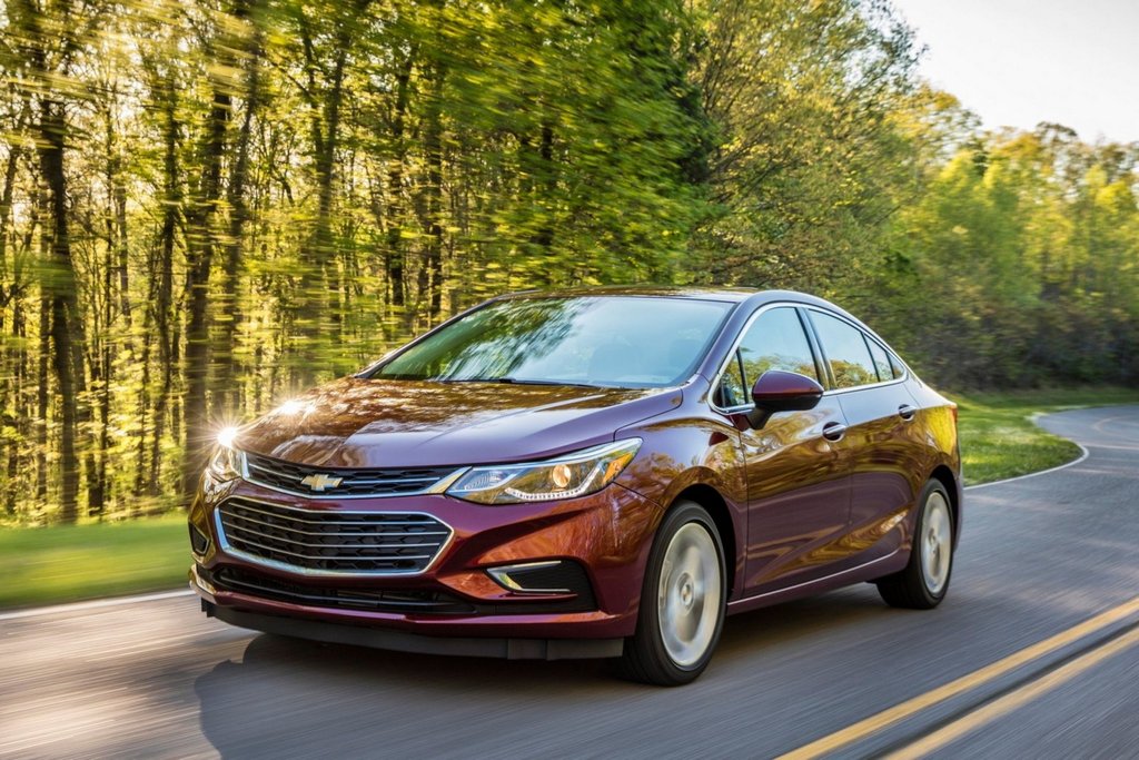 Kompaktais sedans Chevrolet Cruze otrajā paaudzē