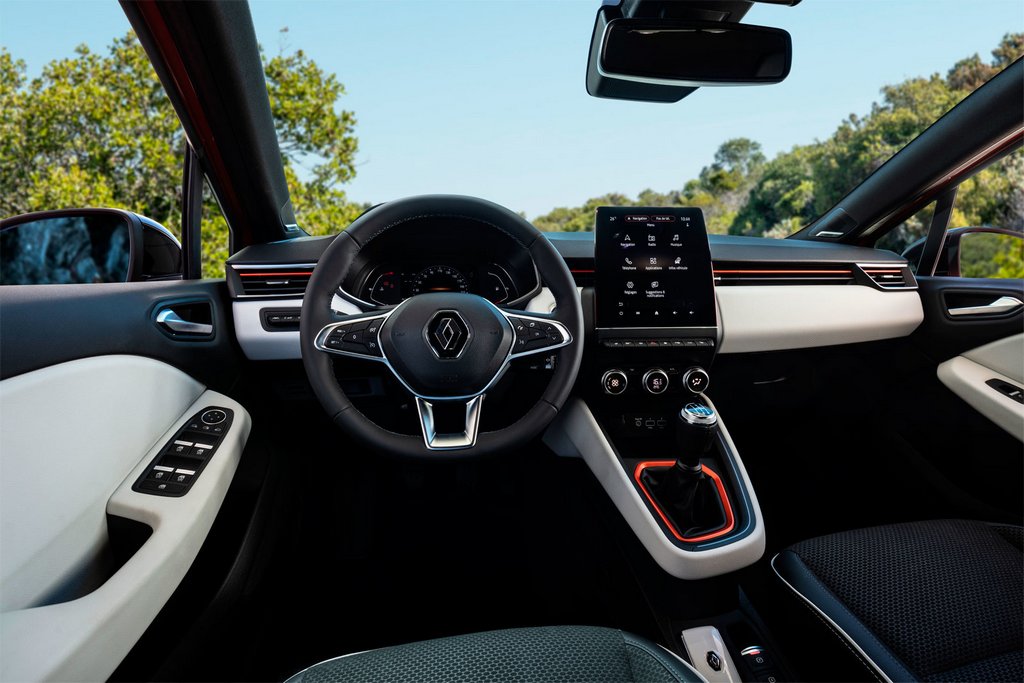Renault Clio kompaktā hečbeka piektās paaudzes apskats