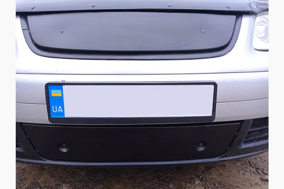 Volkswagen Touran 2003–2010 Apakšējais ziemas režģis, 2003-2006) Foto 7