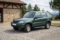 Chevrolet Niva 1998–2020 Sānu pakāpieni RedLine V1 (2 gab., alumīnijs) foto 1