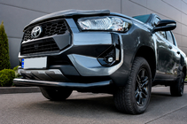 Toyota Hilux 2015– Priekšējais aizsargstienis Texas 2020+ (76 mm, melns) foto 5