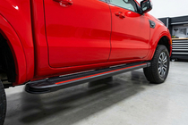 Mazda BT-50 2007–2012 Sānu pakāpieni Maya Red (2 gab., alumīnijs) foto 1