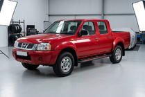 Nissan NP300 1999–2015 Sānu pakāpieni Maya Red (2 gab., alumīnijs) foto 1