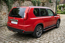 Nissan X-trail T31 2007–2014 Sānu pakāpieni Maya Red (2 gab., alumīnijs) foto 1