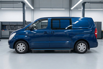 Hyundai H300, H1, Starex 2008–2020 Sānu sliekšņi Maya Blue (2 gab., alumīnijs) foto 1