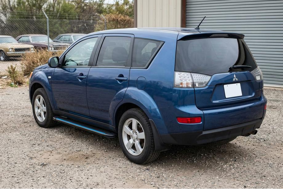 Mitsubishi Outlander 2006–2012 Sānu sliekšņi Maya Blue (2 gab., alumīnijs) Image