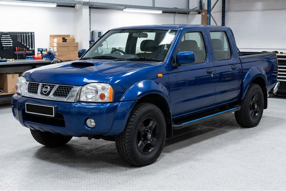 Nissan NP300 1999–2015 Sānu sliekšņi Maya Blue (2 gab., alumīnijs) Image