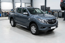 Mazda BT-50 2012– Sānu sliekšņi New Vision Black (2 gab., alumīnijs) foto 1