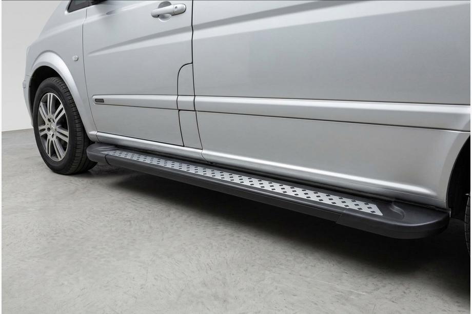 Mercedes Vito W639 2004–2014 Sānu sliekšņi New Vision Black (2 gab., alumīnijs) Garā (ExtraLong) Image