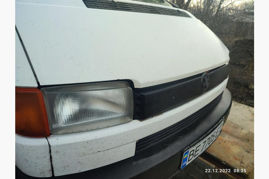 Volkswagen T4 Transporter 1990–2003 Ziemas augšējais radiatora režģa aizsegs Spīdīgs (Flat Front) Foto 5