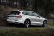 Volvo V60 Cross Country apvidus universāļa apskats foto 3
