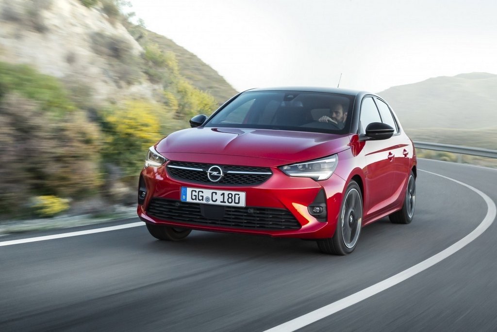Piecdurvju hečbeks Opel Corsa sestajā paaudzē