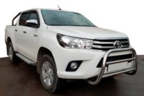 Toyota Hilux 2015– Priekšējais aizsargstienis WT007 (nerūsējošais tērauds) foto 2