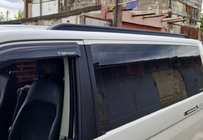 Volkswagen T5 Caravelle 2004–2010 Integrētie jumta reliņi (melni) Garā riteņu bāze foto 41