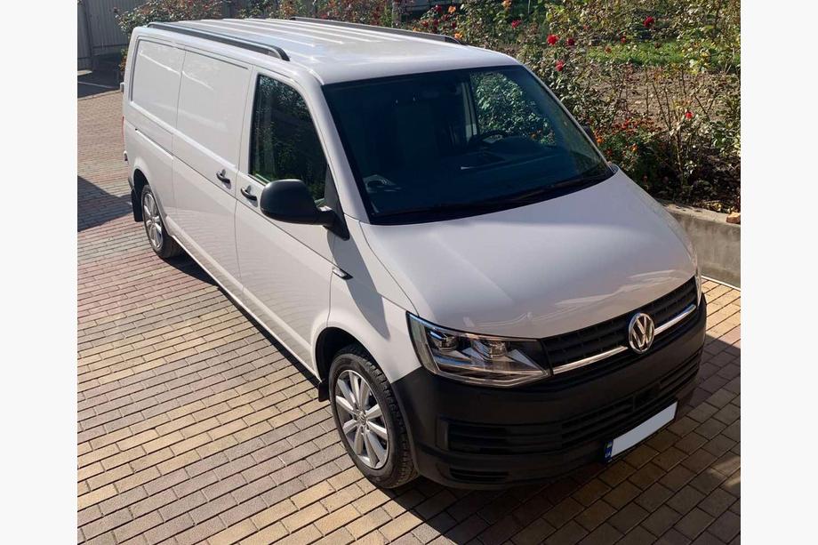 Volkswagen T6 2015–2024 Integrētie jumta reliņi (melni) Garā riteņu bāze Foto 37