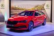 Skoda Superb Combi universāļa feislifta versija foto 1