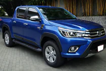 Toyota Hilux 2015– Priekšējie lukturi OEM V1 2015-2019 (LED, 2 gab.) foto 2