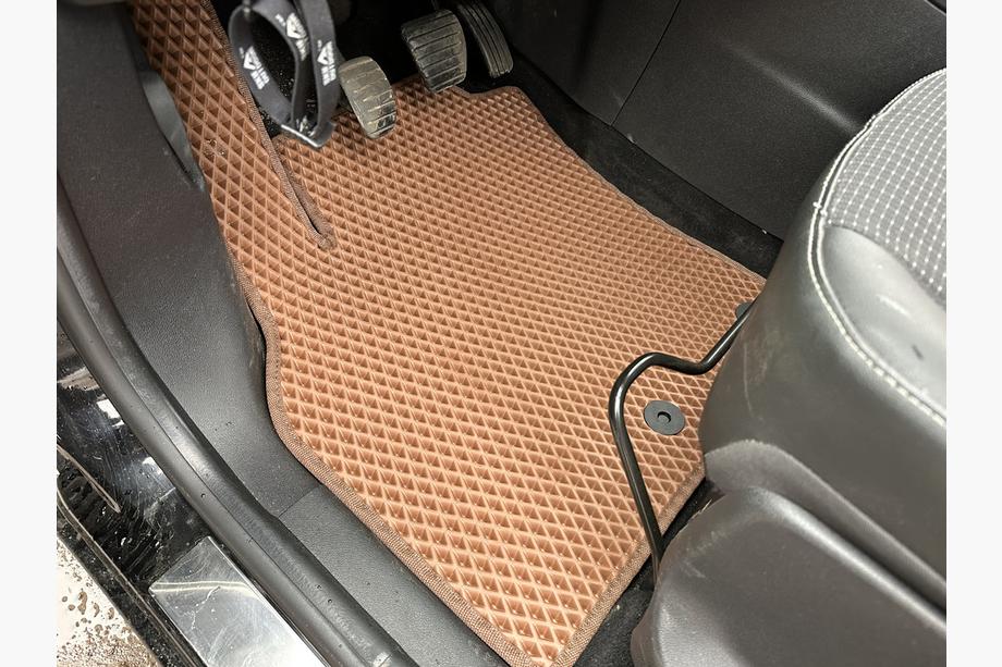 Renault Scenic/Grand 2009–2016 EVA auto paklājiņi (ķieģeļu raksts) Image
