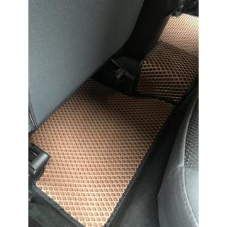 EVA auto paklājiņi (ķieģeļu raksts) foto 4