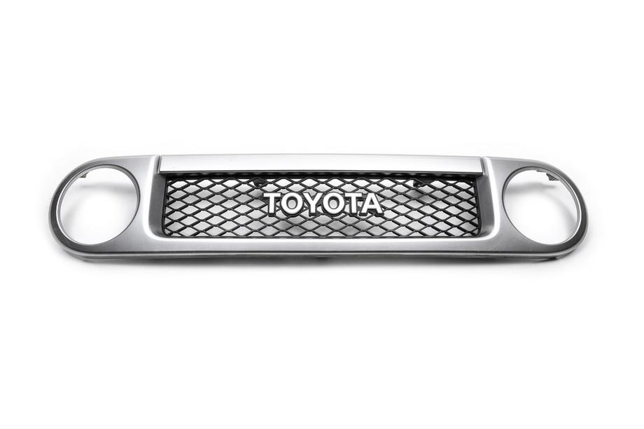 Toyota FJ Cruiser 2006–2022 Priekšējā radiatora reste, lietota – ideālā stāvoklī (1 gab., oriģināls) Image