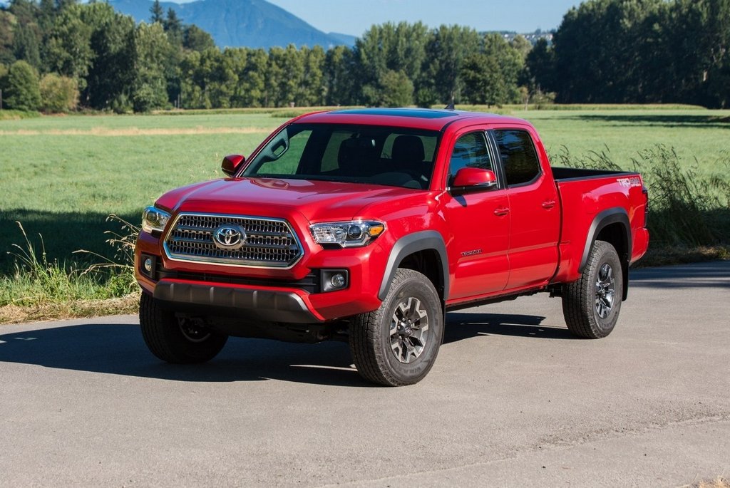 Vidēja izmēra pikapa Toyota Tacoma apskats