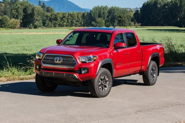 Vidēja izmēra pikapa Toyota Tacoma apskats