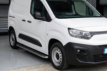 Peugeot Partner/Rifter 2019– Sānu pakāpieni Maydos V1 (2 gab., alumīnijs / nerūsējošais tērauds) foto 1