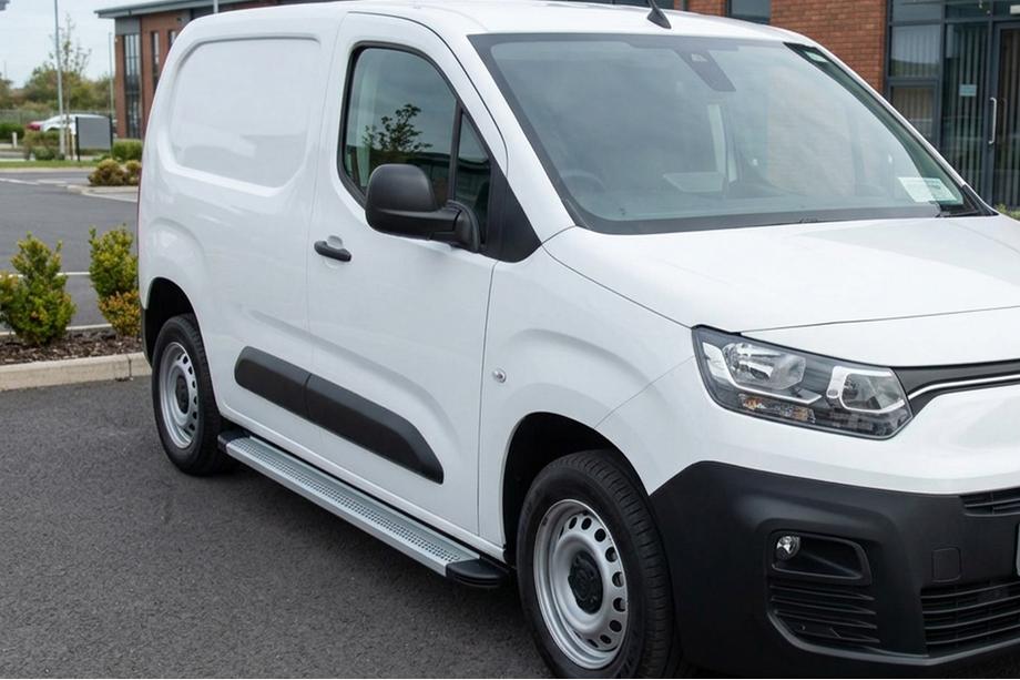 Opel Combo 2019– Sānu sliekšņi Maya V2 (2 gab., alumīnijs) Image