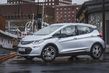 Elektriskā kompaktā hečbeka Opel Ampera-e apskats foto 9