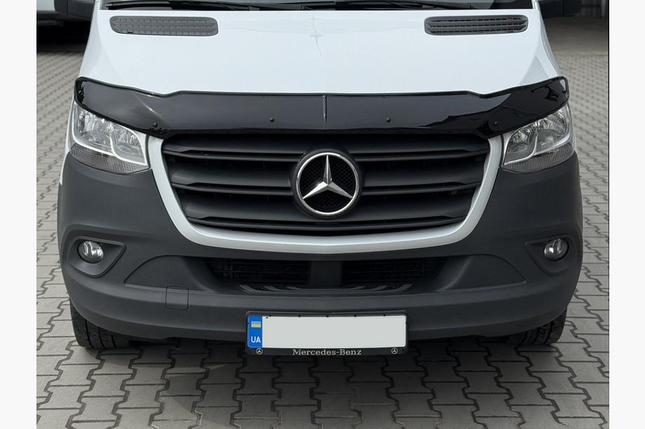 Mercedes Sprinter W907/W910 2018– Motora pārsega deflektors (EuroCap) Foto 1