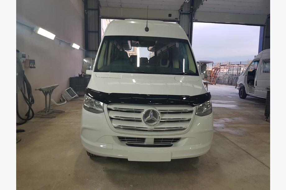 Mercedes Sprinter W907/W910 2018– Motora pārsega deflektors (EuroCap) Foto 6