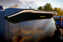 Toyota Land Cruiser 200 2007–2021 Spoileris FullLed (2016+) foto 4