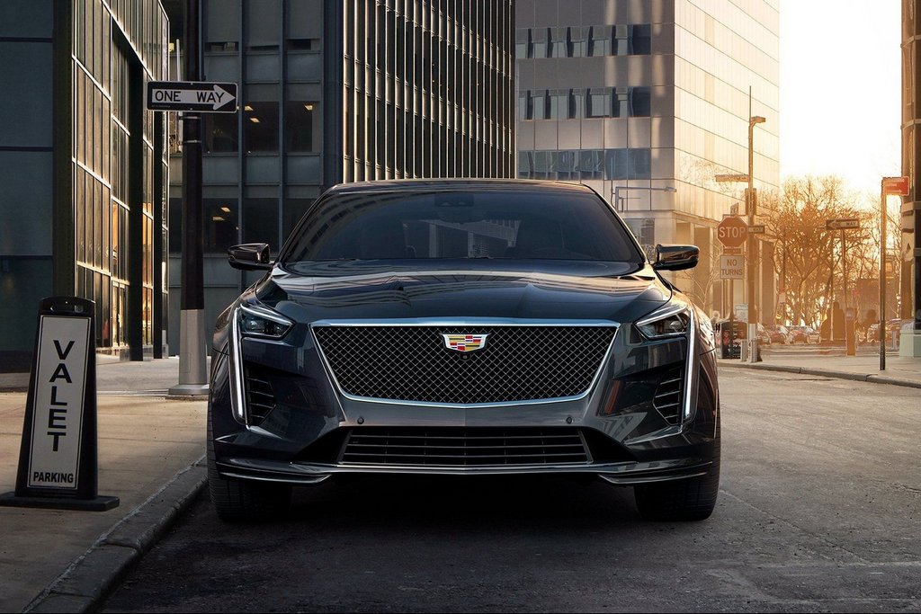 Premium sedana Cadillac CT6 apskats