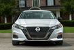 Vidēja izmēra sedans Nissan Altima sestās paaudzes foto 2