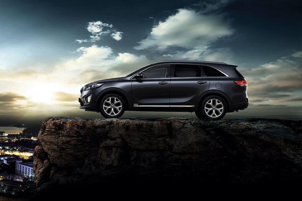 KIA Sorento 3. paaudze (UM, 2014–2020): apskats, 2017. gada feislifts un ko pārbaudīt lietotā Foto 4