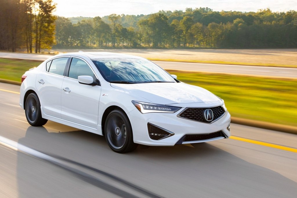 Kompaktā sedana Acura ILX apskats