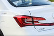 BYD Qin 100 hibrīdā sedana apskats foto 5