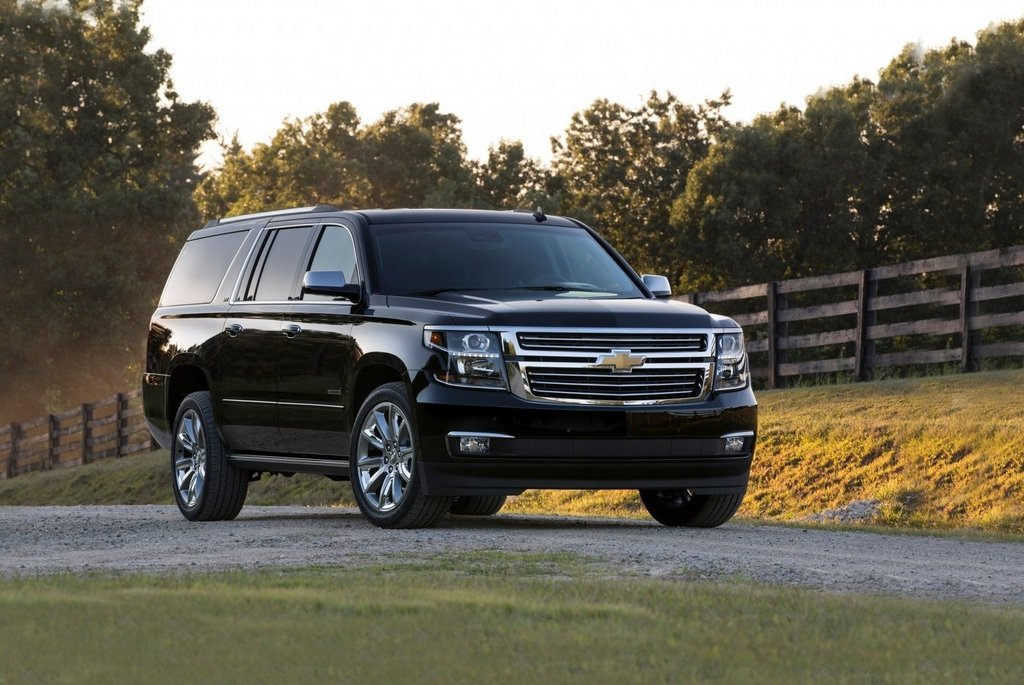 Lielizmēra apvidus auto Chevrolet Suburban apskats