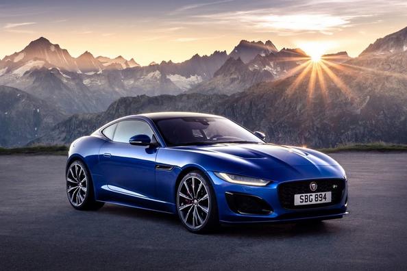 Atjaunināta sporta kupejas Jaguar F-Type Coupe modifikācija