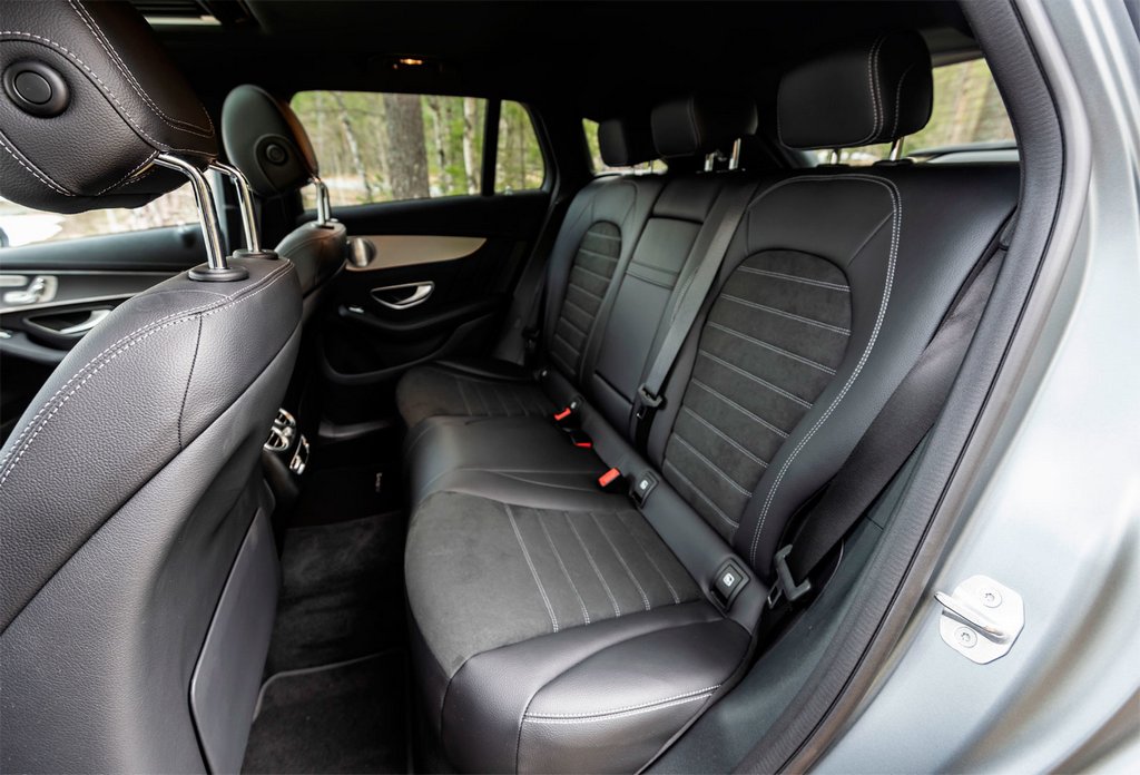 Elektriskais pilnpiedziņas krosovers Mercedes-Benz EQC