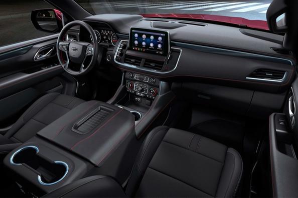 Chevrolet Tahoe piektās paaudzes apvidnieka apskats Foto 7