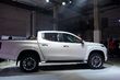 Atjauninātā pikapa Mitsubishi L200 apskats foto 4